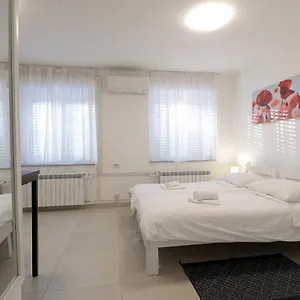  Albergue Budget